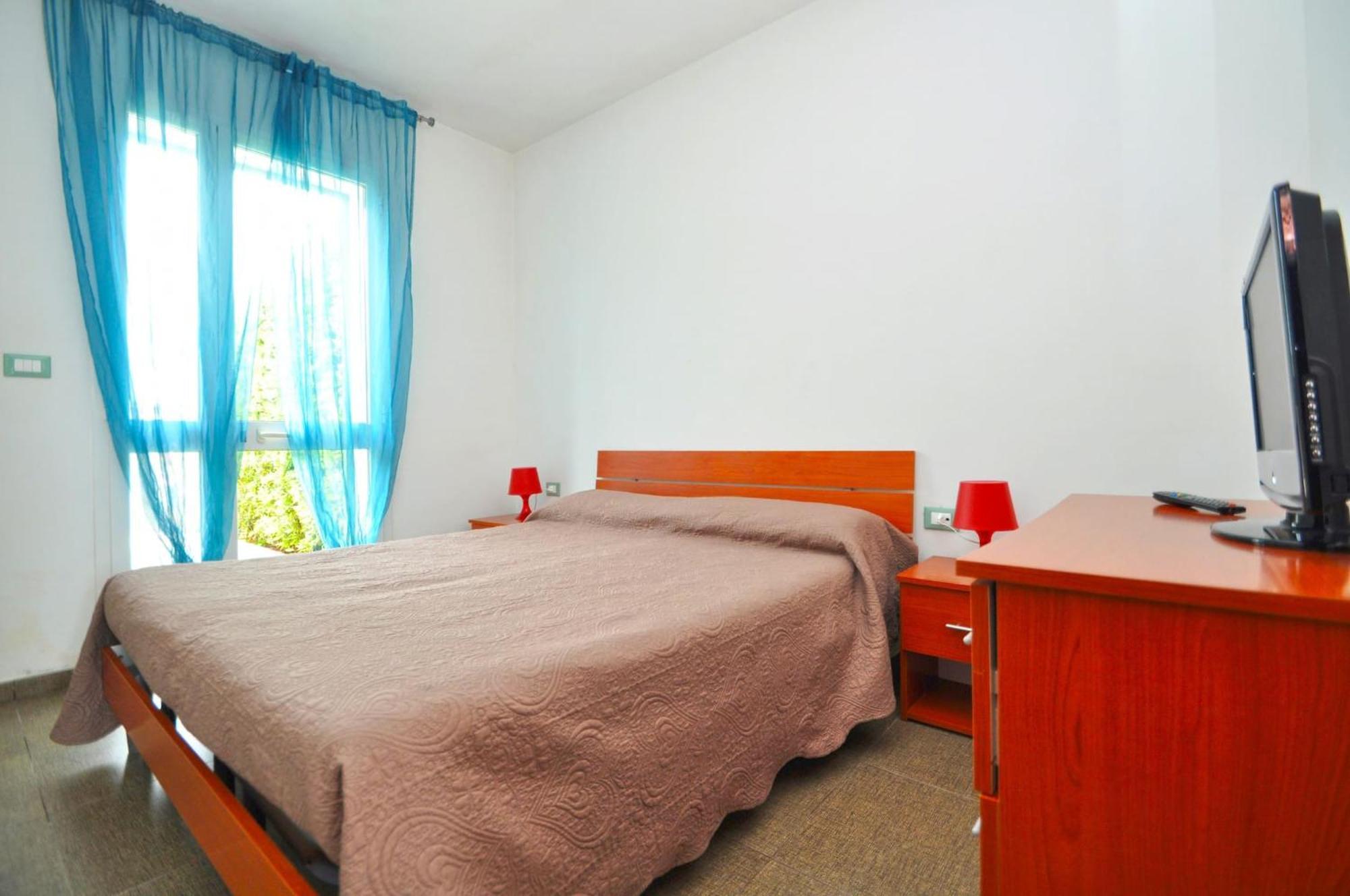 Ara Apartment *
